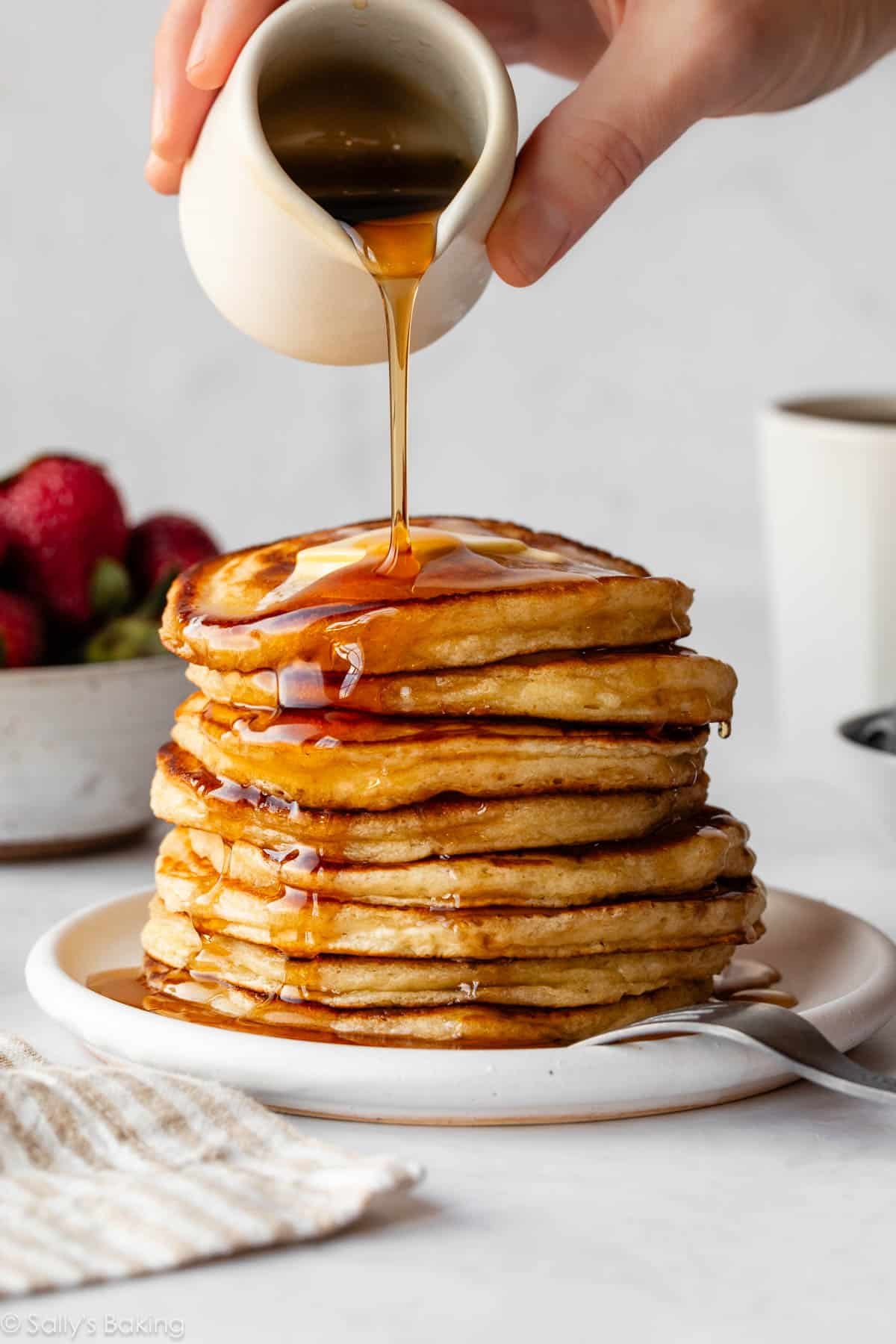 Master Fluffy Buttermilk Pancakes: Secret Tips for Golden Perfection